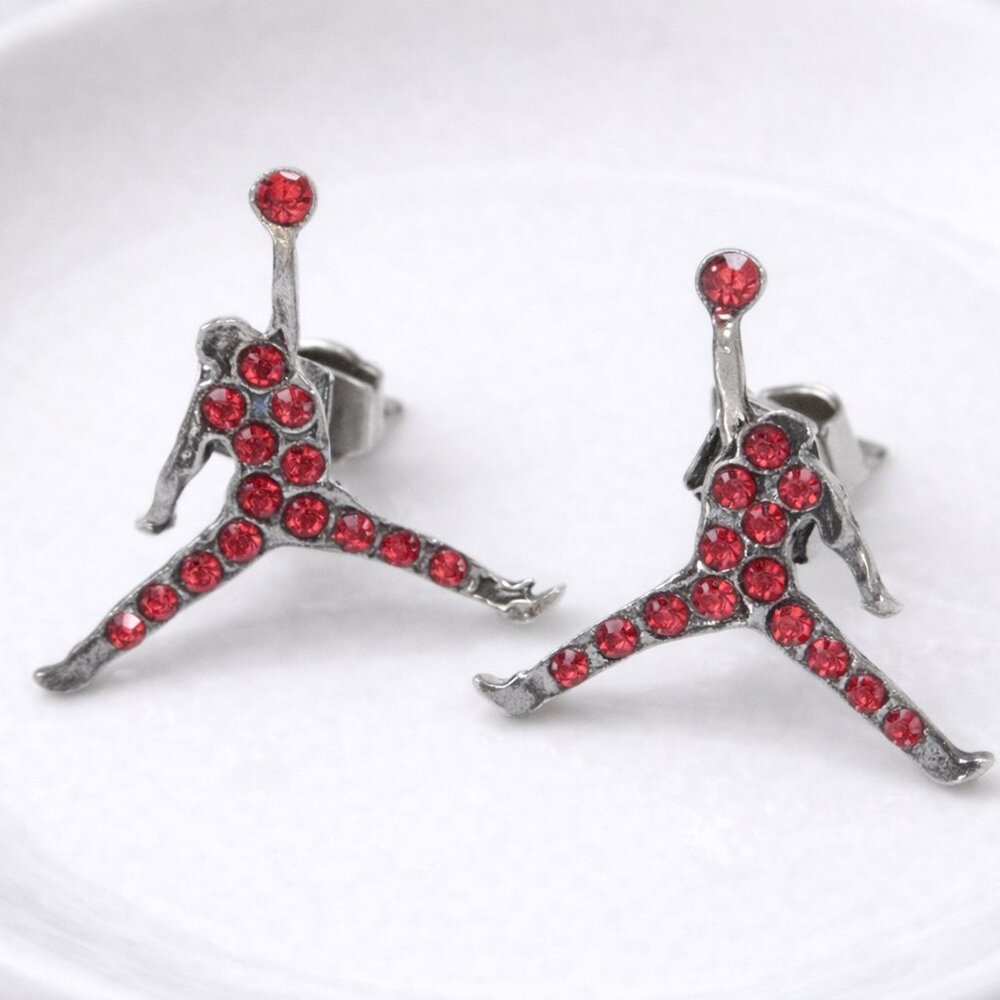 MICHAEL JORDAN SILVER - PLATED PAIR STUD EARRINGS‎ SILVER RED JUMPMAN JUMP MAN